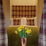 District, Mountain Views, Accessible Bothy * Borrowdale Valley