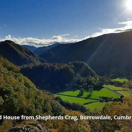 District, Mountain Views, Accessible Bothy Daire