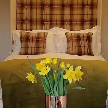 District, Mountain Views, Accessible Bothy Daire Borrowdale Valley