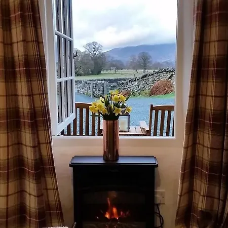 District, Mountain Views, Accessible Bothy