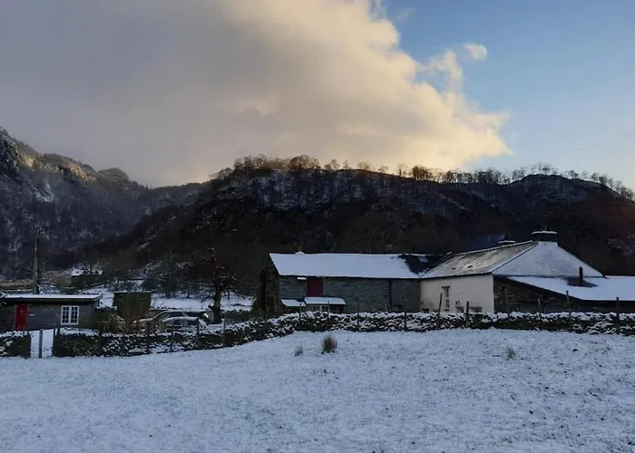 District, Mountain Views, Accessible Bothy *