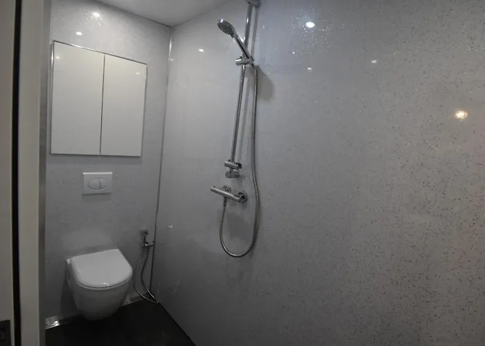 District, Mountain Views, Accessible Bothy Apartamento