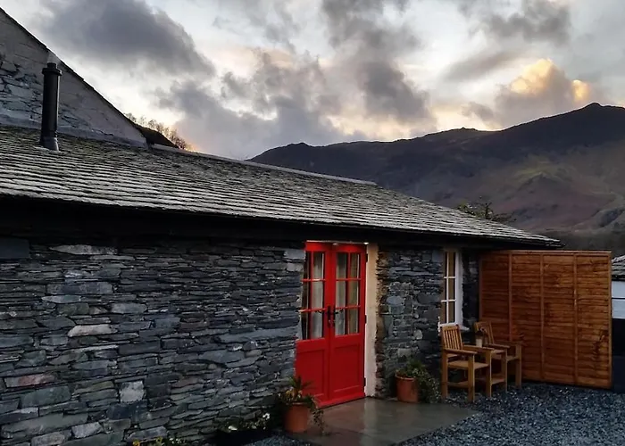 District, Mountain Views, Accessible Bothy *