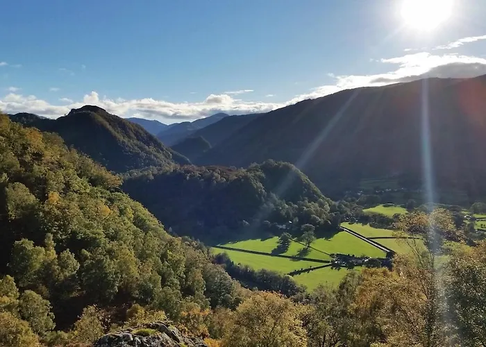 District, Mountain Views, Accessible Bothy *