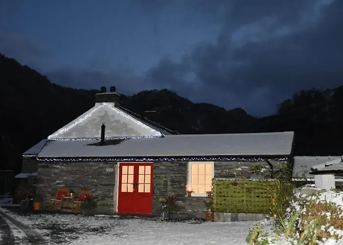 District, Mountain Views, Accessible Bothy * Borrowdale Valley
