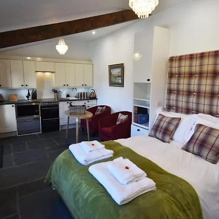 شقة District, Mountain Views, Accessible Bothy *